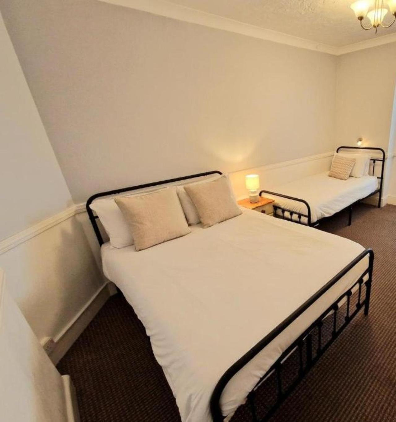 The Kensington 4*